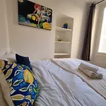 アパート Centre Cosy And Spacious マントン