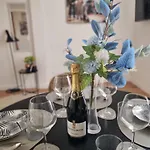Centre Cosy And Spacious Appartement *